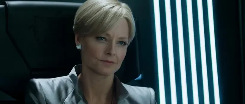 Jodie Foster's Delacour looks smug and evil in Elysium