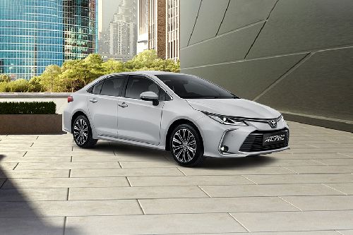 Corolla Altis