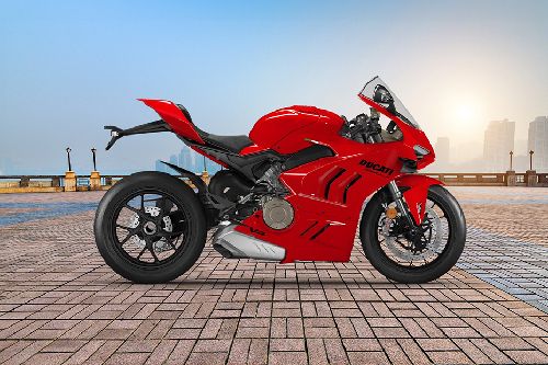 Panigale V4