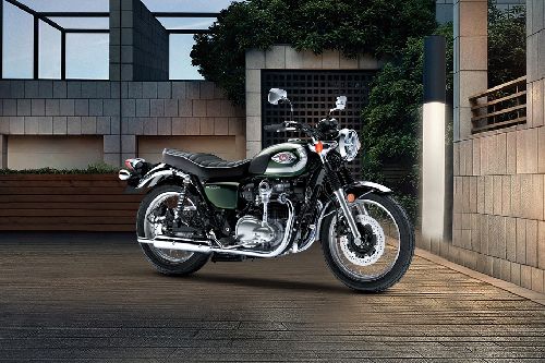 W800